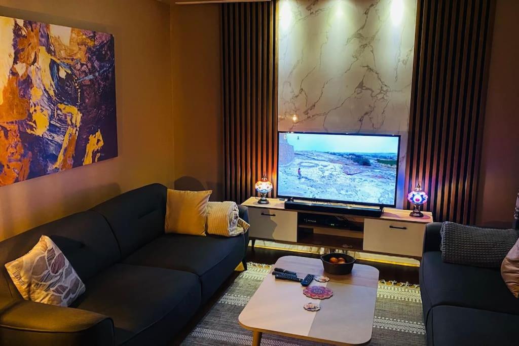 Sisli Osmanbey Taksim Large Terrace, Quietness And Space Apartment Istanbul Ngoại thất bức ảnh
