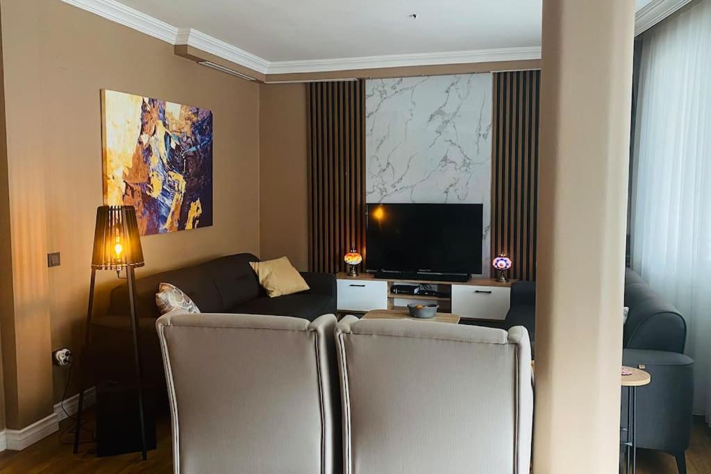 Sisli Osmanbey Taksim Large Terrace, Quietness And Space Apartment Istanbul Ngoại thất bức ảnh