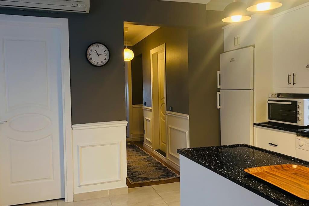 Sisli Osmanbey Taksim Large Terrace, Quietness And Space Apartment Istanbul Ngoại thất bức ảnh