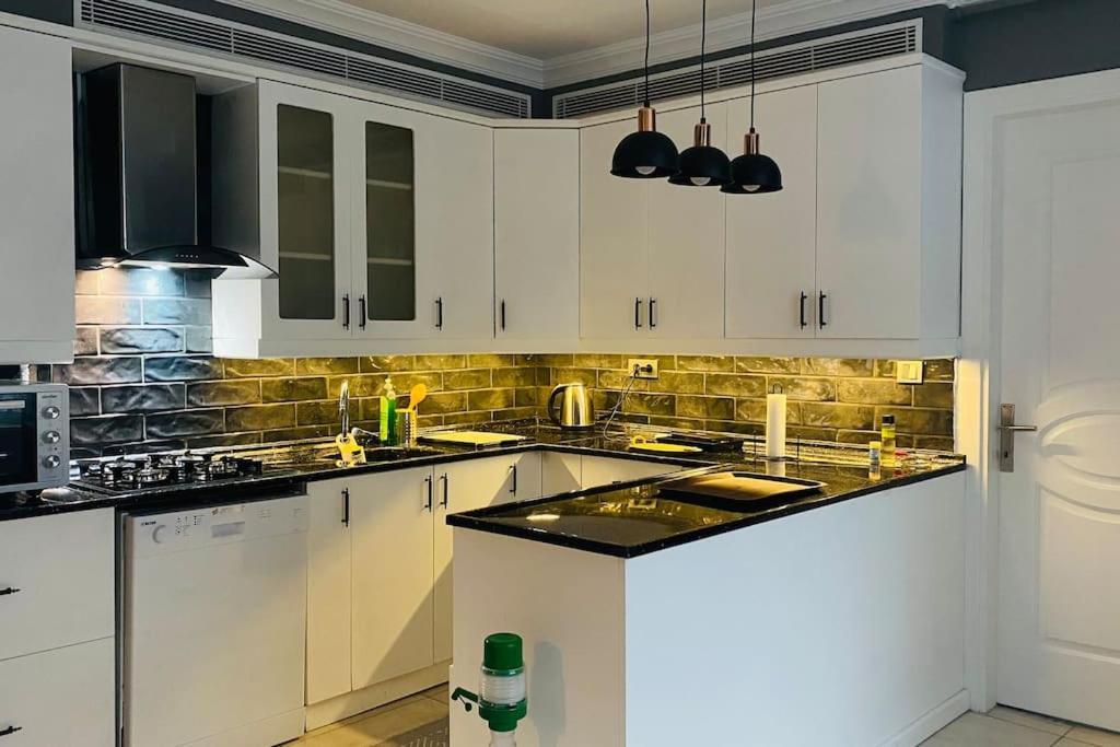 Sisli Osmanbey Taksim Large Terrace, Quietness And Space Apartment Istanbul Ngoại thất bức ảnh