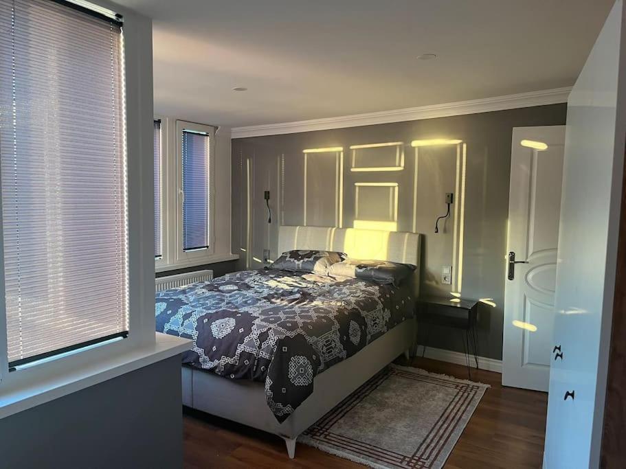 Sisli Osmanbey Taksim Large Terrace, Quietness And Space Apartment Istanbul Ngoại thất bức ảnh